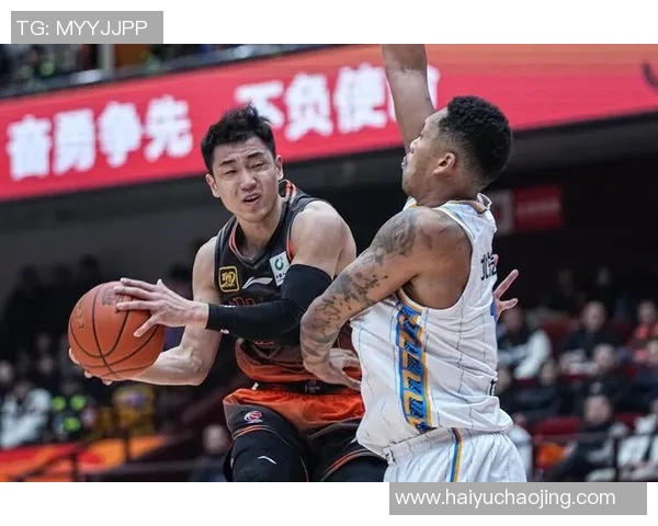 CBA精彩对决山东队与新疆队全场回放带你重温比赛精彩瞬间 CBA精彩对决山东队与新疆队全场回放带你重温比赛精彩瞬间