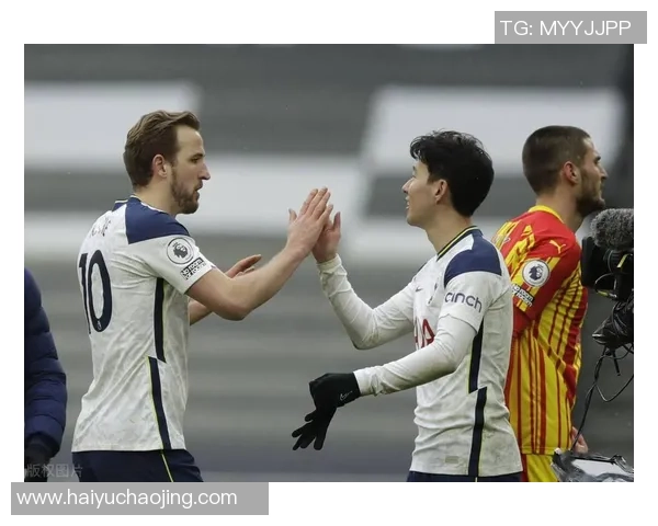 卡维纳与比尔森的激烈对决揭示了球队实力与战术的较量