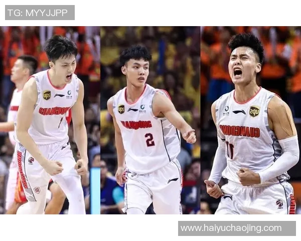 周鹏的篮球之路:从青涩少年到CBA传奇的奋斗历程与荣耀时刻 周鹏的篮球之路:从青涩少年到CBA传奇的奋斗历程与荣耀时刻